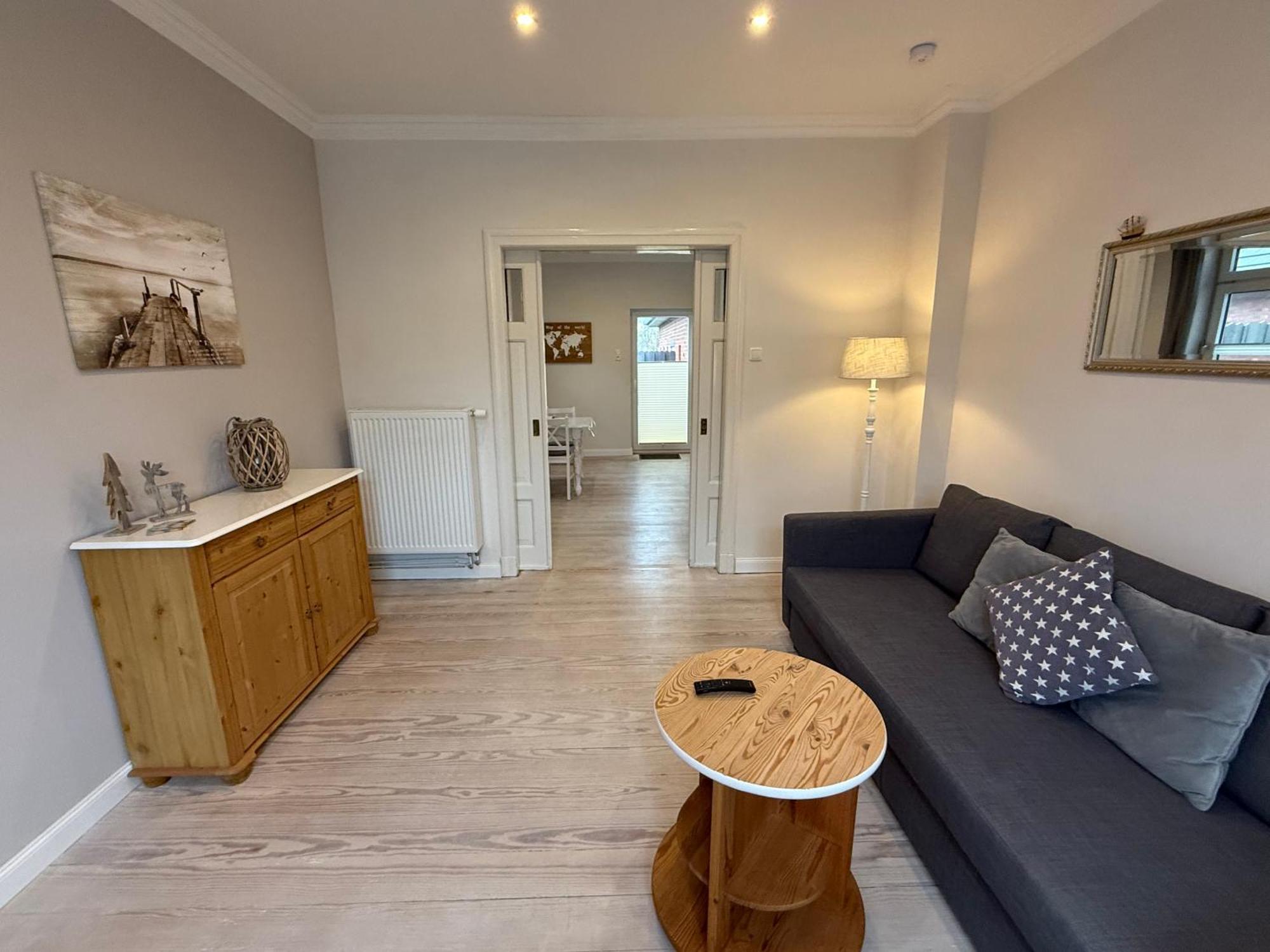 Ferienwohnung „Opa'S Tohuus“Mit Fahrraedern, Husum Хузум Экстерьер фото